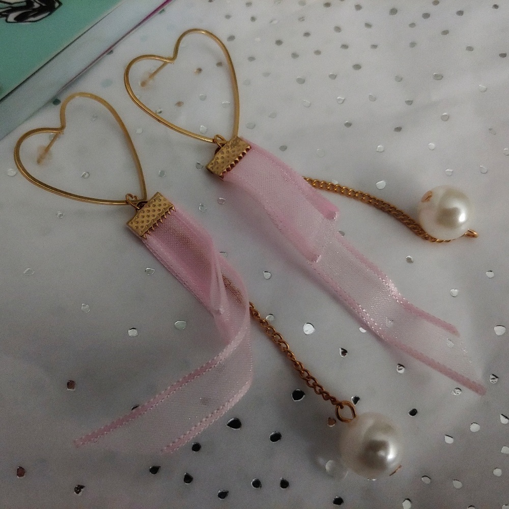 Korean Ulzzang Heart Dangle Lace & Pearl Earrings
